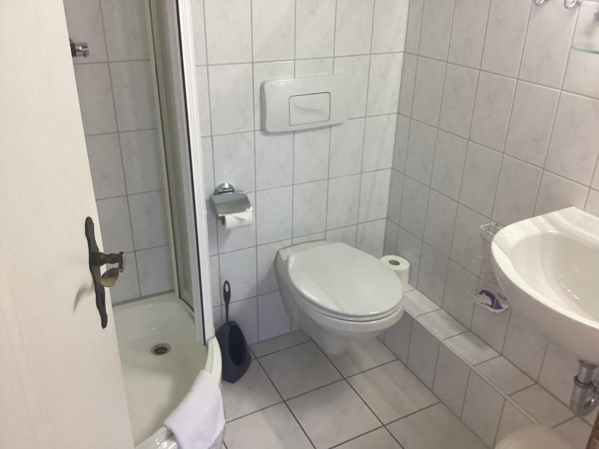Hotel Eintracht 米特韦达 外观 照片