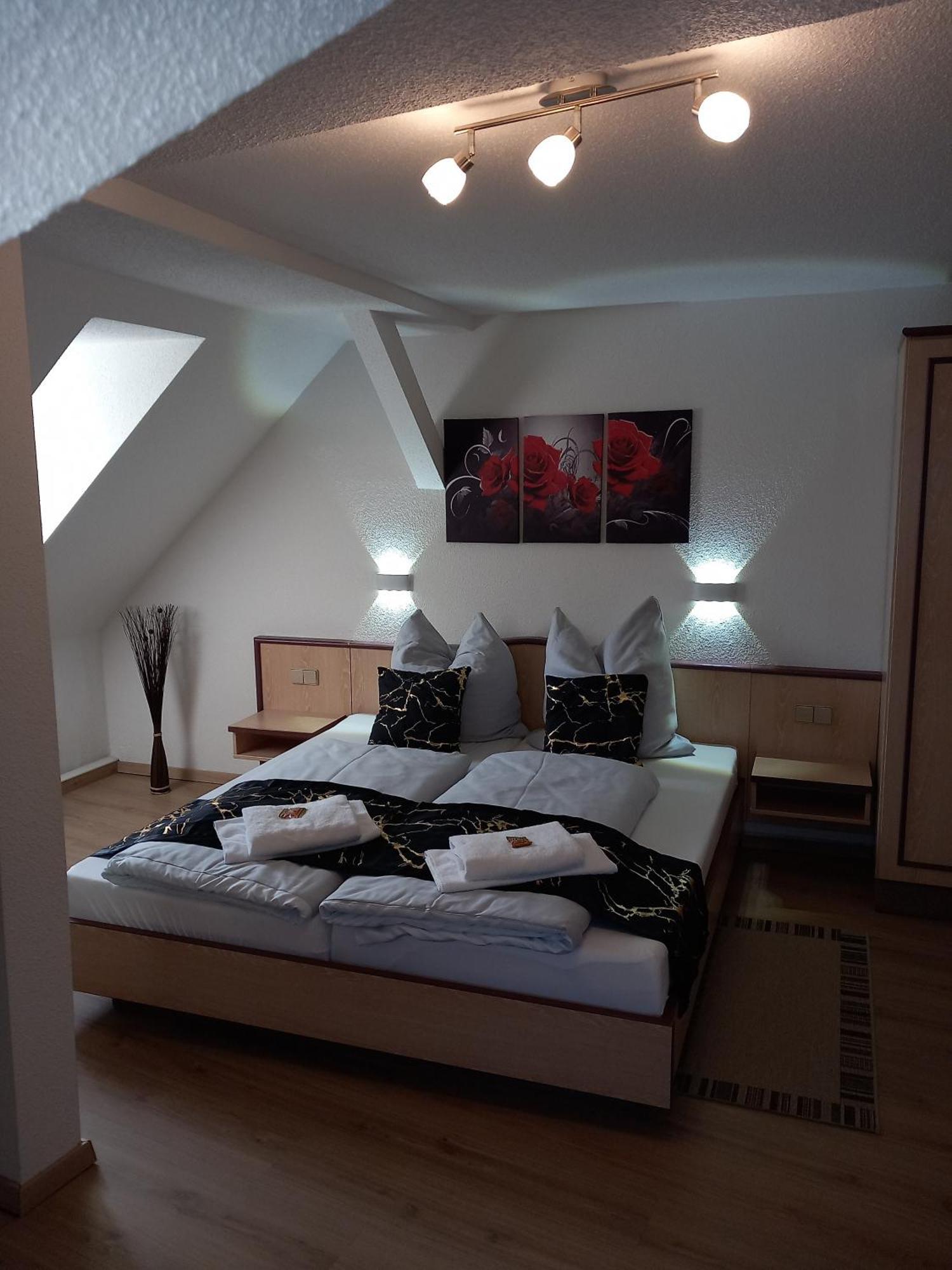 Hotel Eintracht 米特韦达 外观 照片